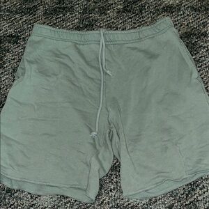 5 for $25! Aeropostale Men's Casual Green Shorts